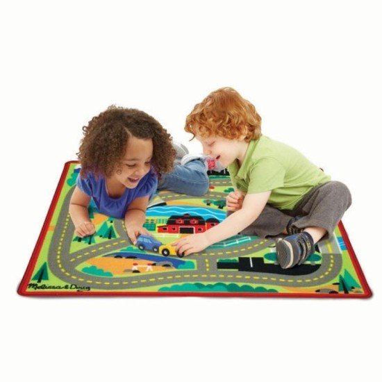 Melissa & Doug Round The Town Road Rug & Car Set