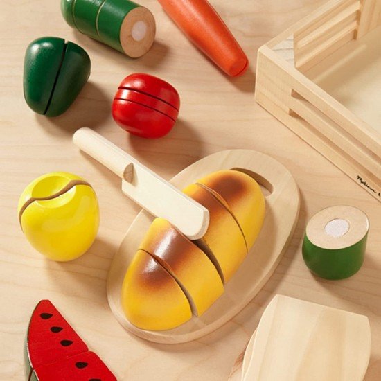 Melissa & Doug Cutting Food