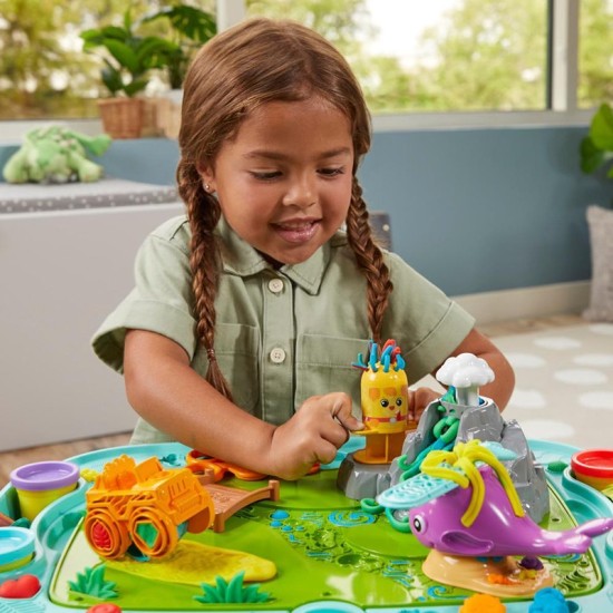 Play-Doh All-in-One Creativity Starter Station Activity Table