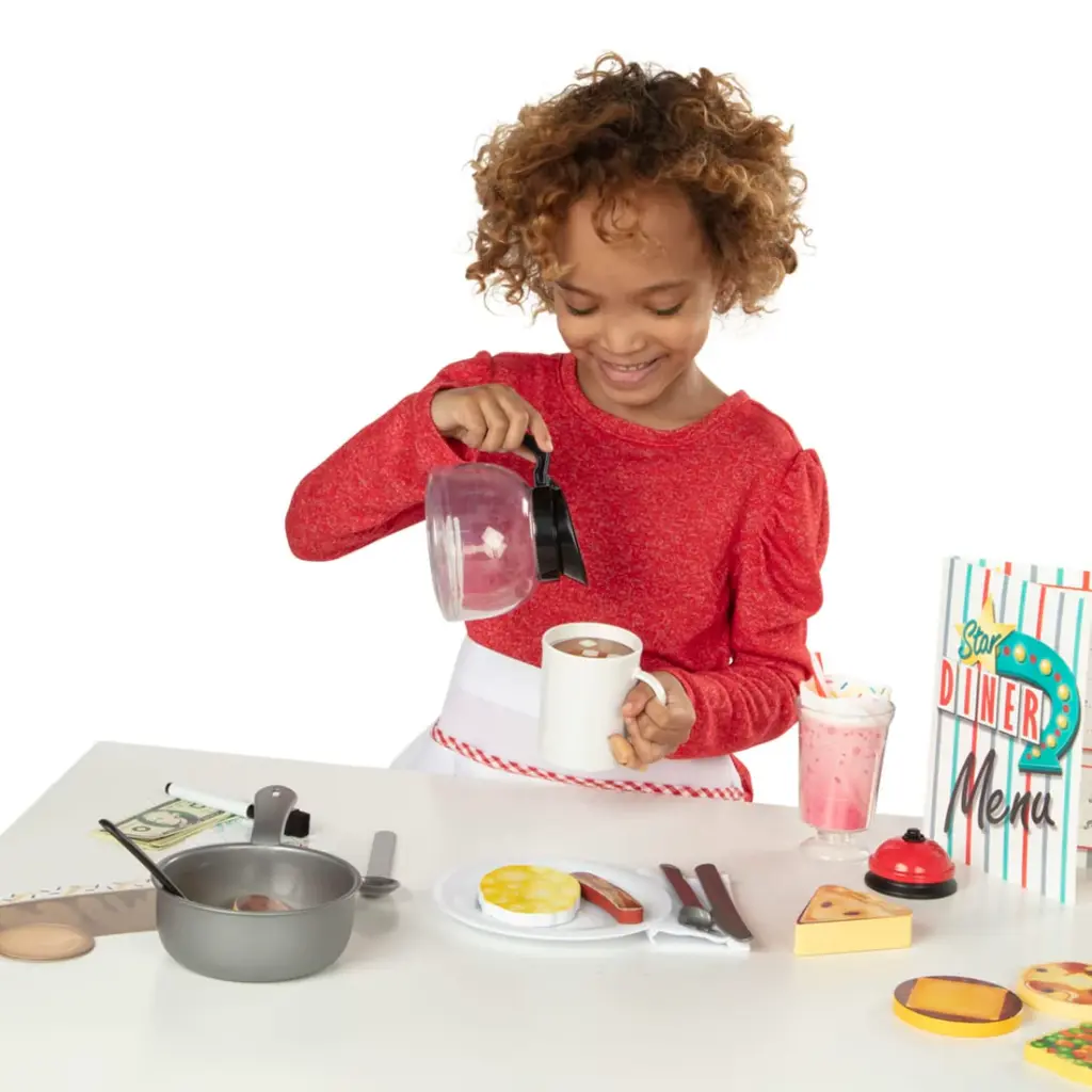 Star-Diner-Restaurant-Play-Set-005188-8-Kid-Seamless_1100x.progressive.webp