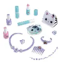 26106585-7600320253-4.webp